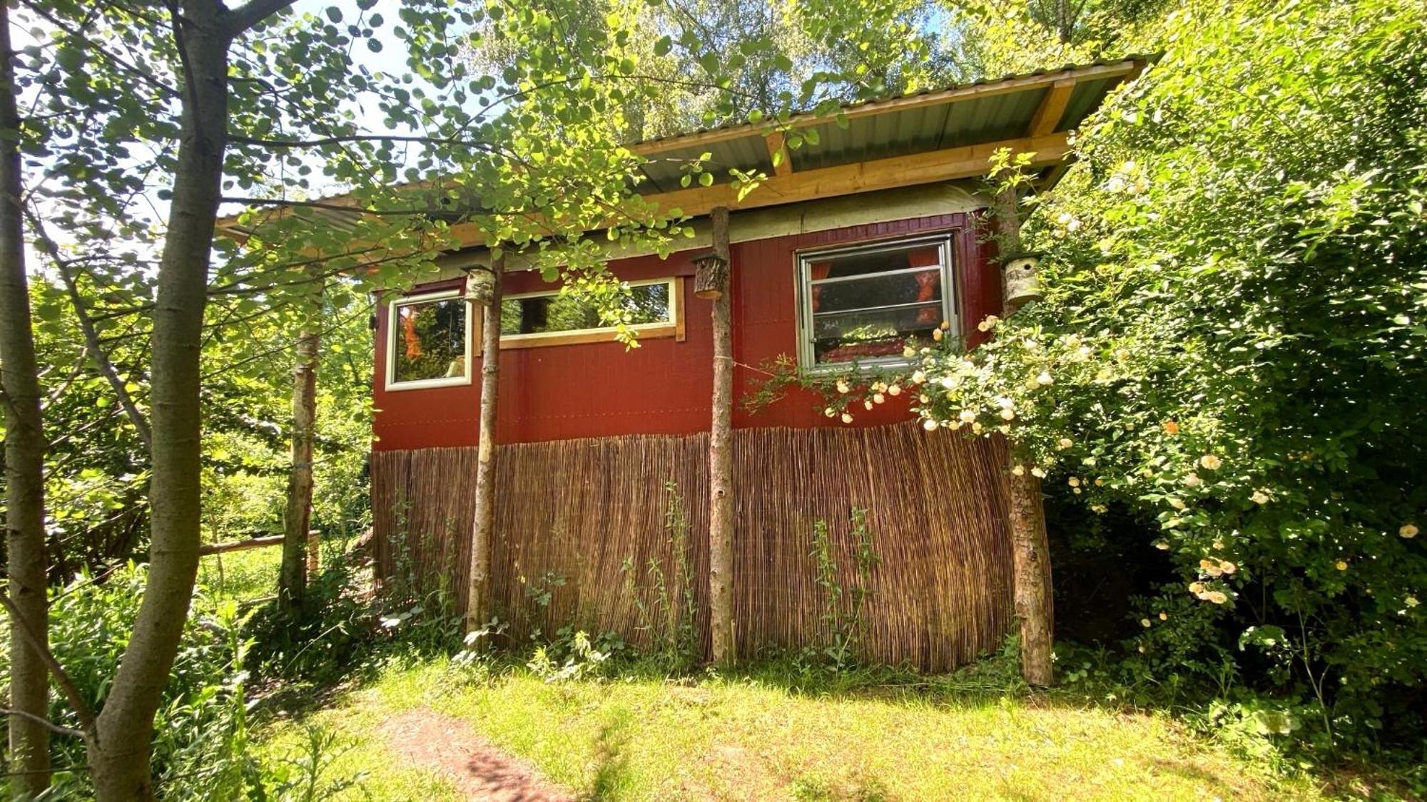 Kuscheliger Zirkuswagen Im Wildgarten Witzenhausen Exterior photo